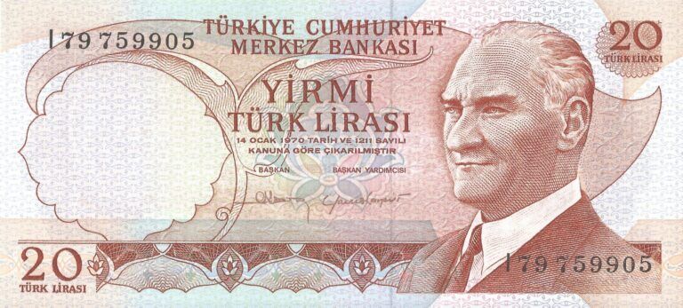 Turquía 15 Pick 187b Anverso